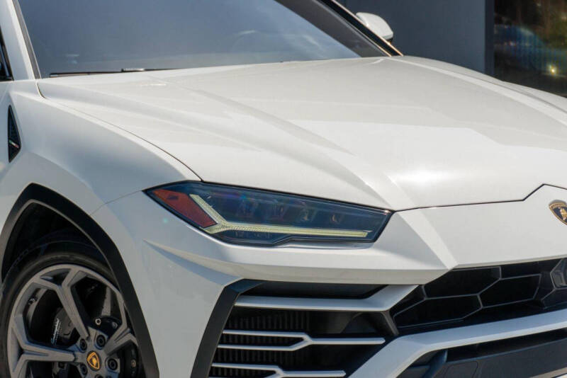 2020 Lamborghini Urus