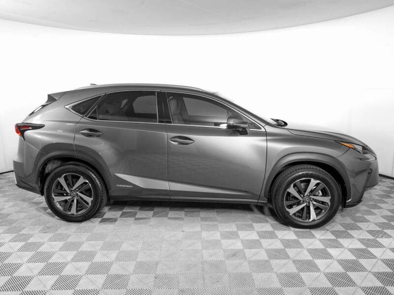 2020 Lexus NX 300h