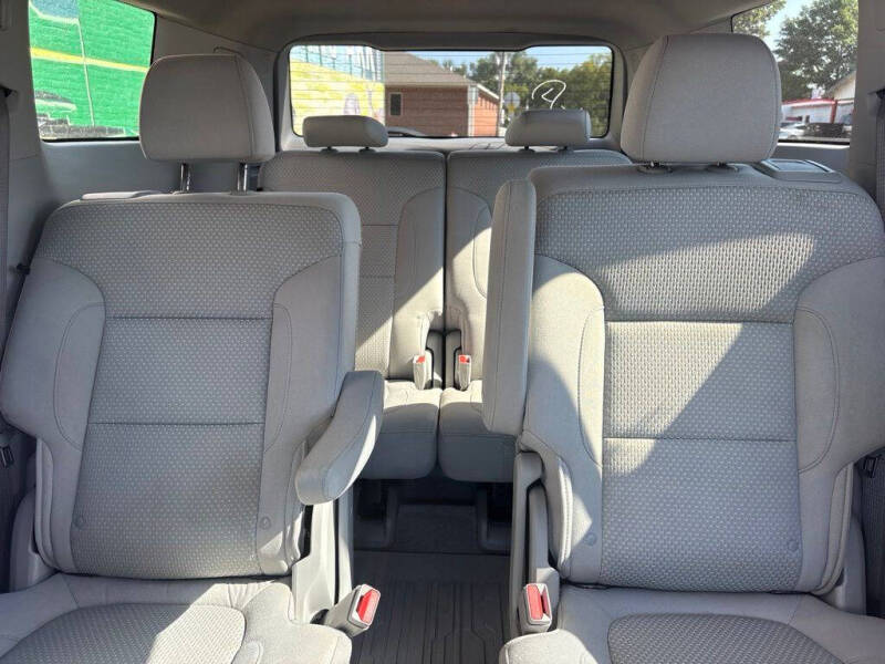 2022 GMC Acadia SLE