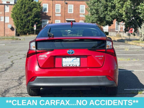 2019 Toyota Prius XLE AWD-e