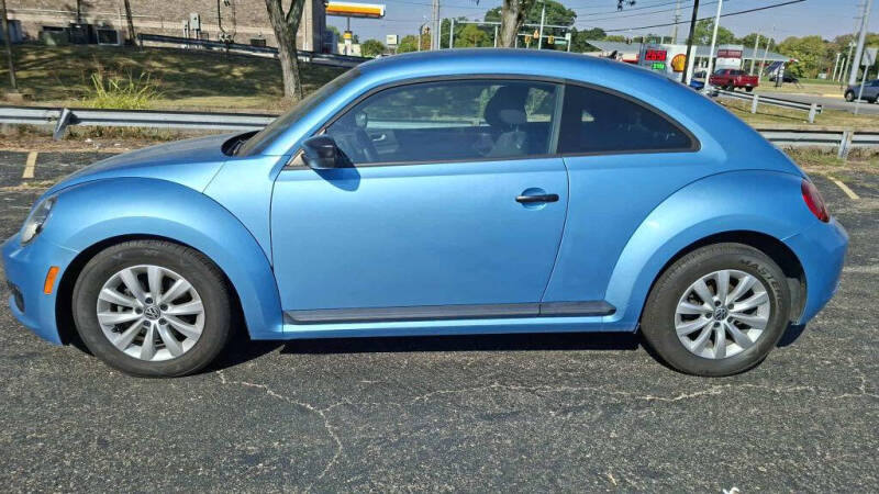 2013 Volkswagen Beetle 2.5L Entry