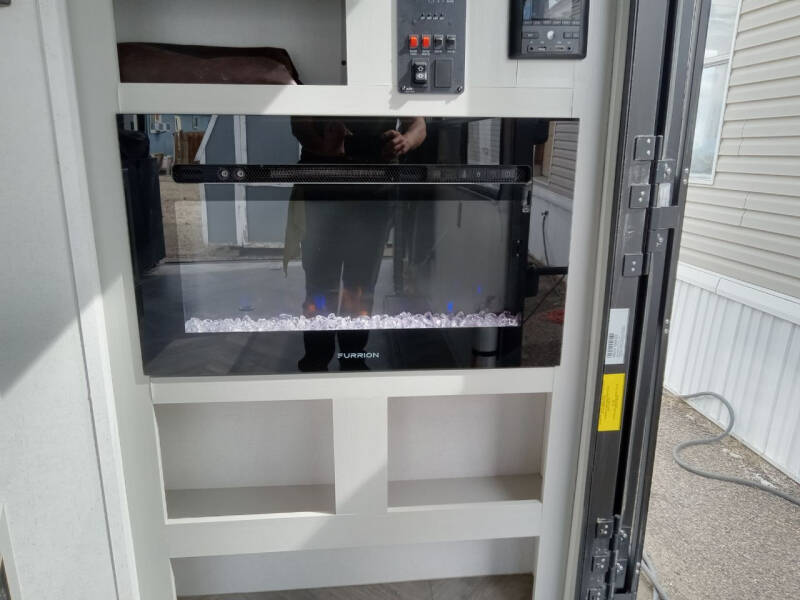 2022 Forest River Wildwood FSX