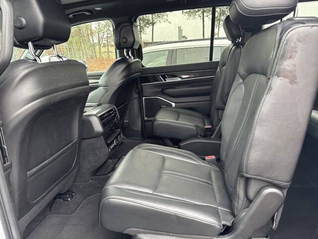 2022 Jeep Wagoneer Series II