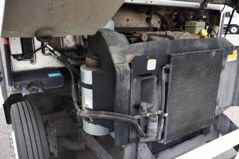 2015 Freightliner MT45 Chassis