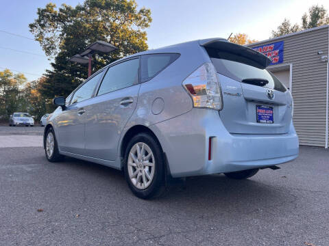 2012 Toyota Prius v Three