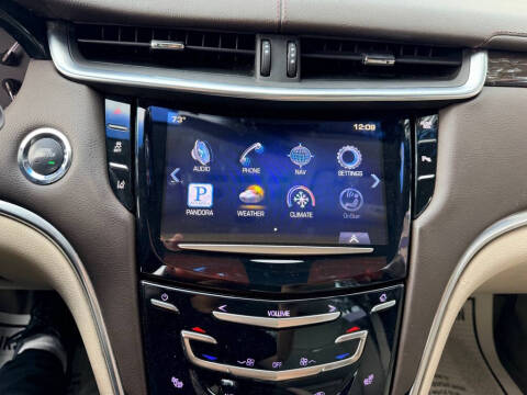 2013 Cadillac XTS Luxury Collection