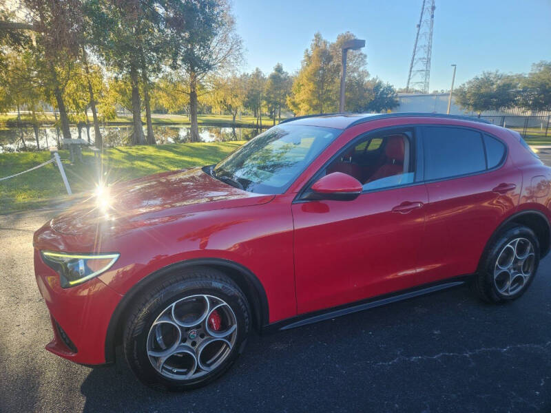 2018 Alfa Romeo Stelvio Sport photo 4