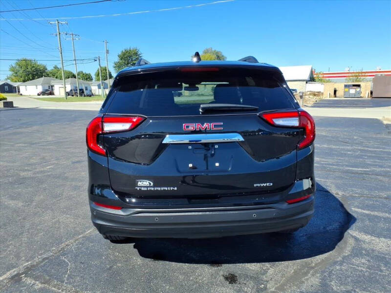 2022 GMC Terrain SLE