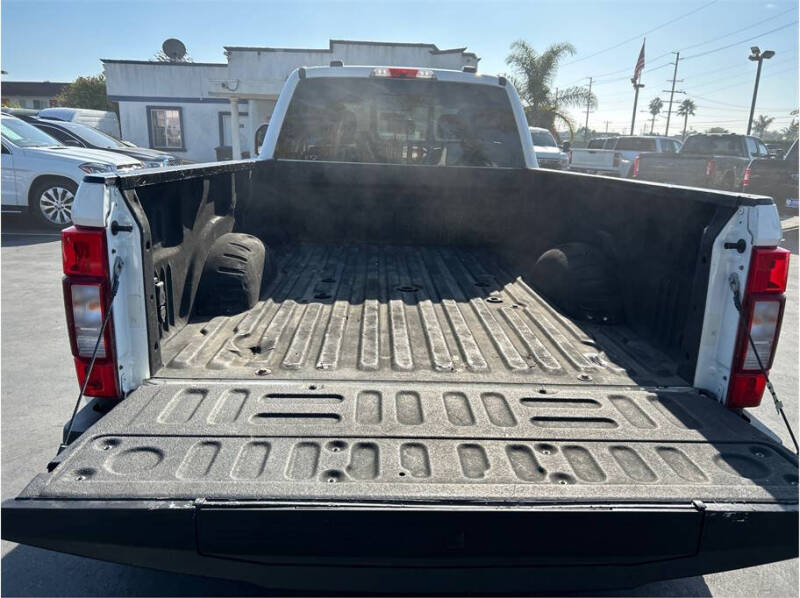 2021 Ford F-350 Super Duty Lariat