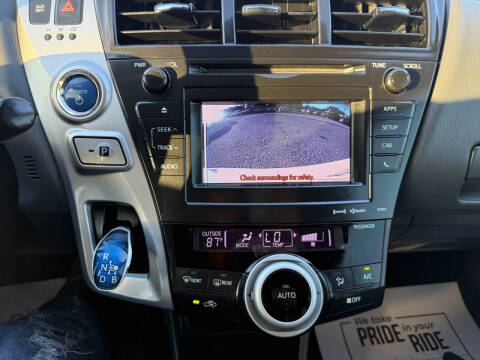 2012 Toyota Prius v