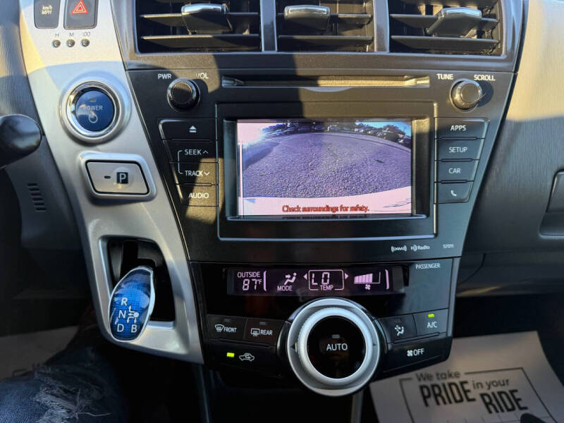 2012 Toyota Prius v