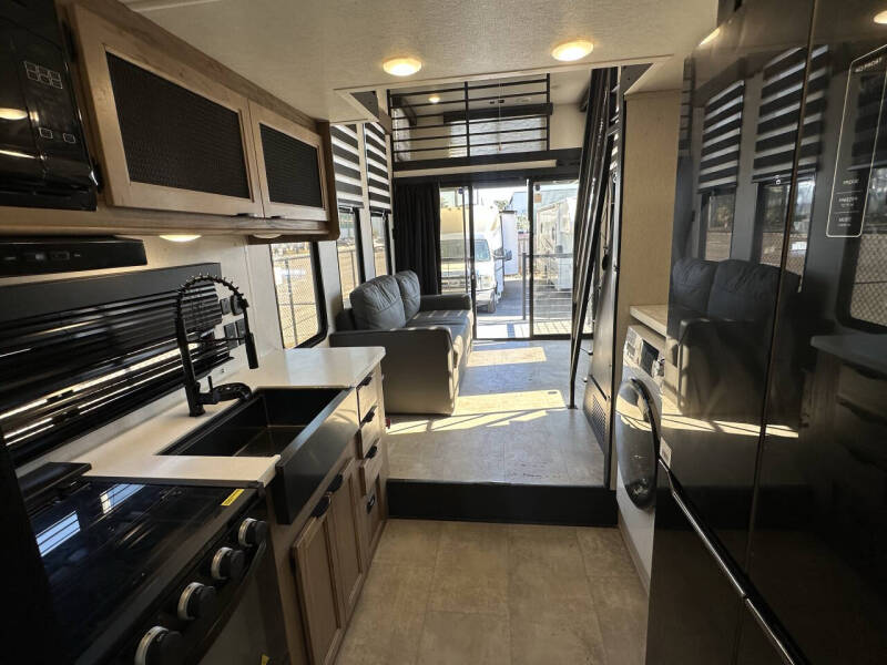 2024 Forest River CHEROKEE TIMBER WOLF MINI LOFT