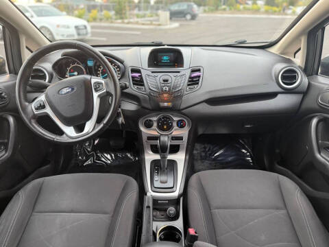 2015 Ford Fiesta SE