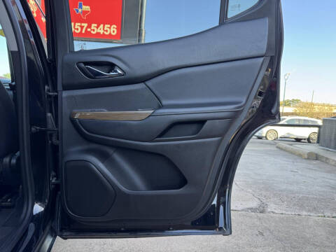 2017 GMC Acadia SLE-2