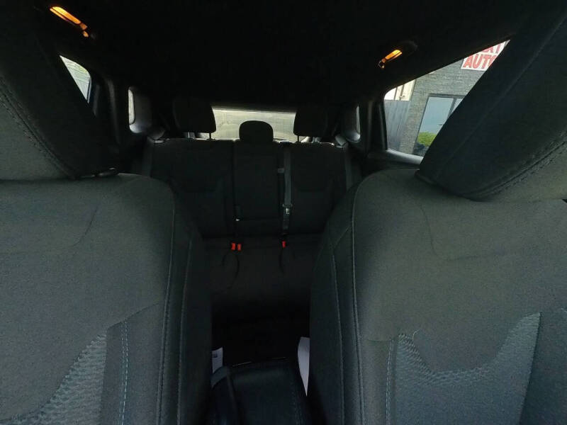 2023 Jeep Compass Sport
