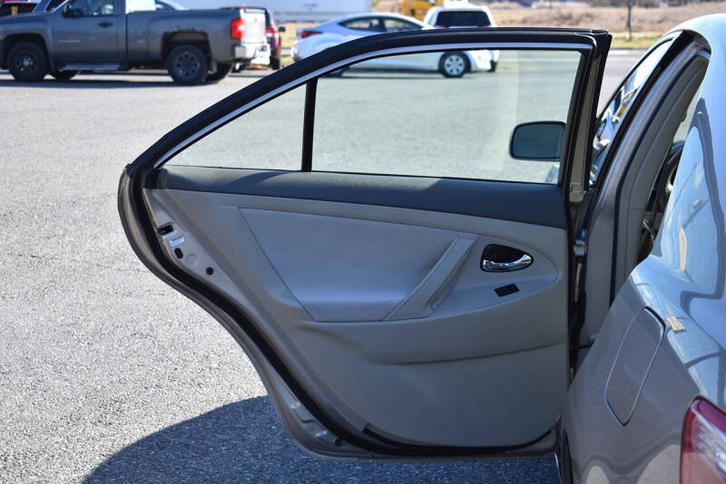 2009 Toyota Camry LE