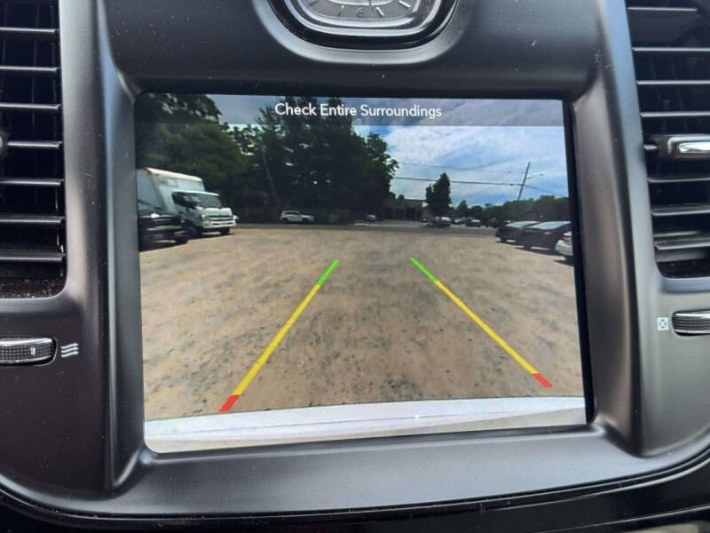 2019 Chrysler 300 S