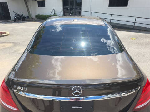 2018 Mercedes-Benz E-Class E 300