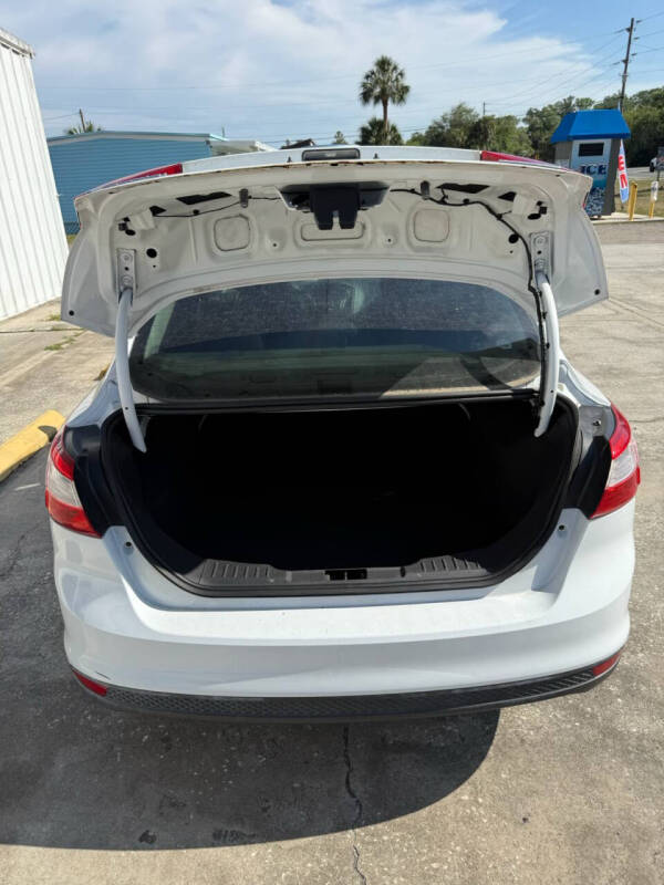 2013 Ford Focus S