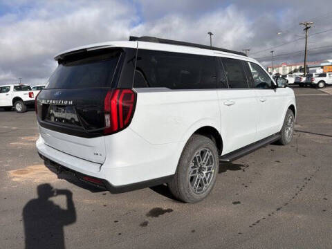 2025 Ford Expedition MAX Active