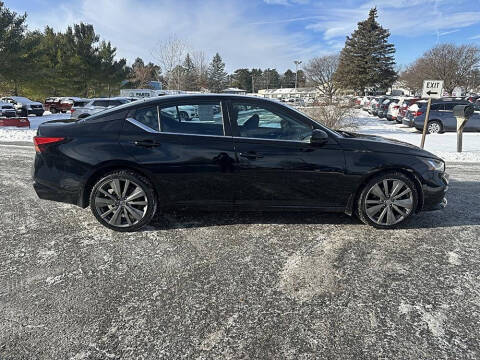 2020 Nissan Altima 2.5 SR