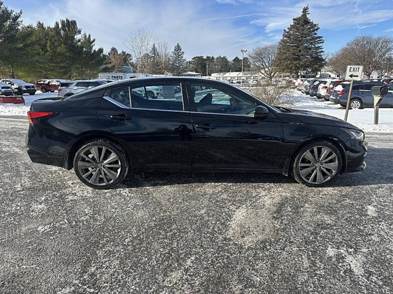 2020 Nissan Altima 2.5 SR