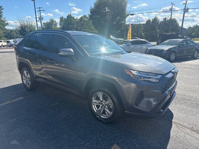 2023 Toyota RAV4 XLE