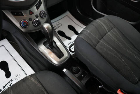 2016 Chevrolet Sonic LT Auto