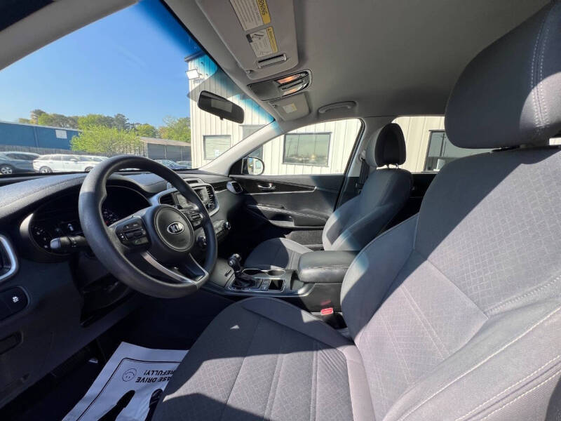 2016 Kia Sorento L