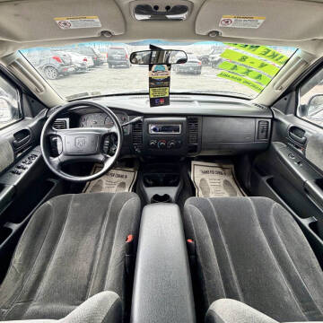 2004 Dodge Dakota SLT