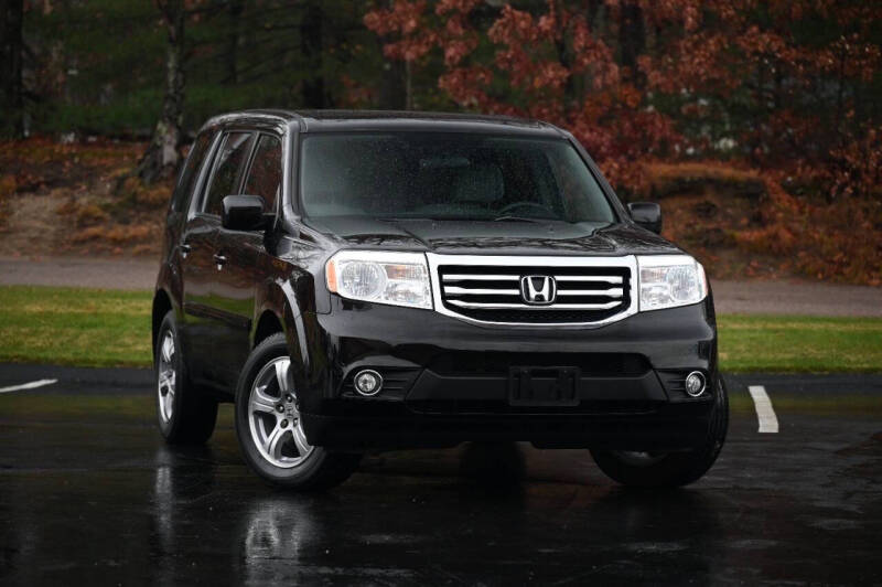 2014 Honda Pilot EX's photo