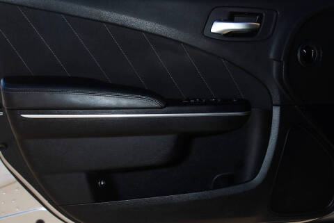 2015 Dodge Charger SXT