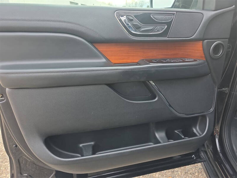 2019 Lincoln Navigator L Reserve