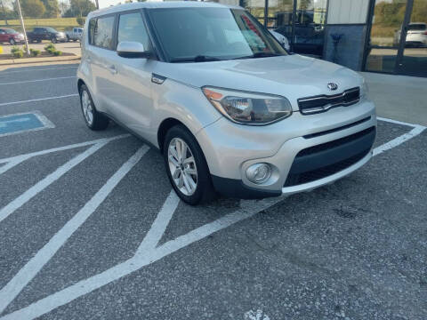 2017 Kia Soul +