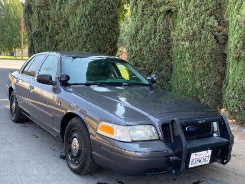 2005 Ford Crown Victoria for sale at River City Auto Sales Inc in West Sacramento CA