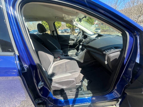 2016 Ford Escape S