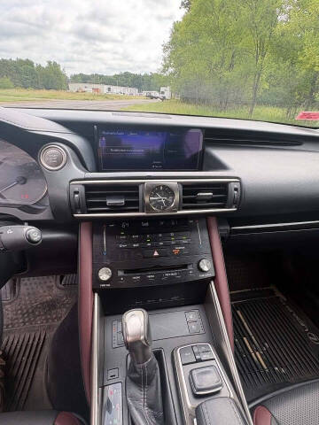 2017 Lexus IS 300