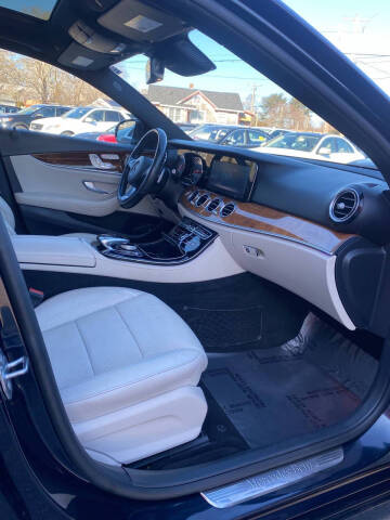 2017 Mercedes-Benz E-Class E 300 4MATIC