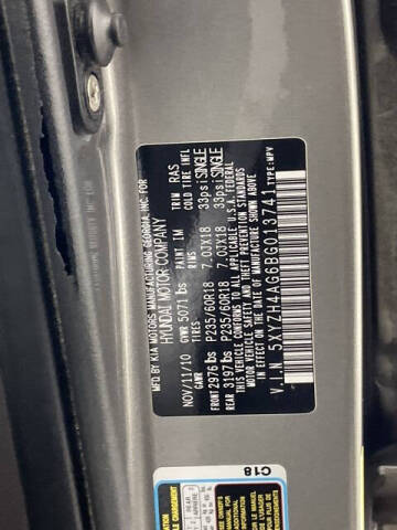 2011 Hyundai Santa Fe SE