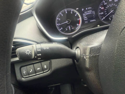 2019 Hyundai Santa Fe SE 2.4L