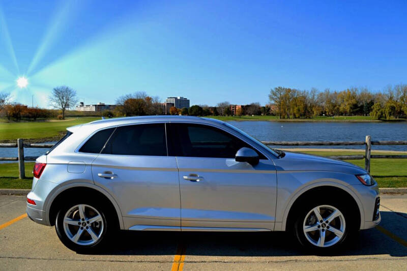 2023 Audi Q5 quattro Premium 40 TFSI