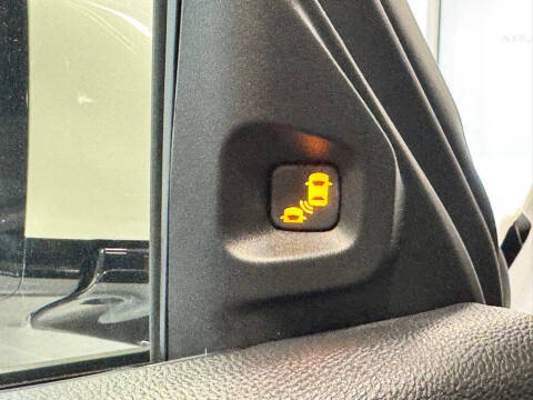 2025 Acura MDX w/Tech