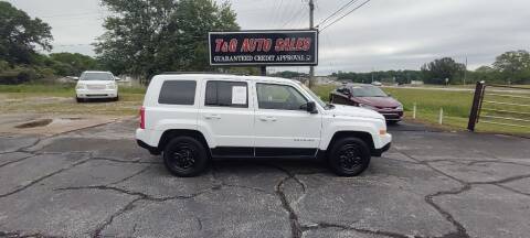 2016 Jeep Patriot for sale at T & G Auto Sales in Florence AL