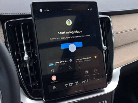 2026 Volvo XC90 T8 Plus 7P