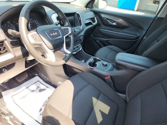 2024 GMC Terrain SLE