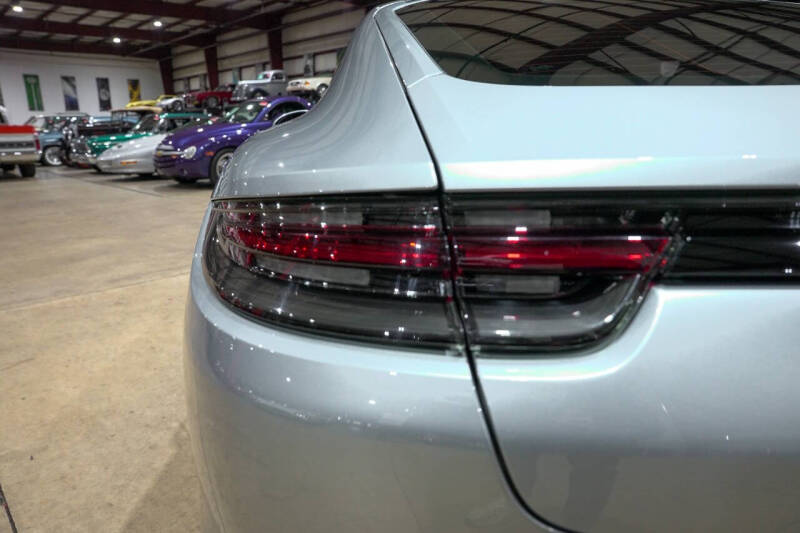 2018 Porsche Panamera 4S