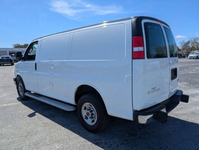 2024 GMC Savana 2500