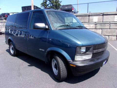 2000 Chevrolet Astro for sale at Delta Auto Sales in Milwaukie OR
