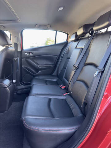 2015 Mazda MAZDA3 i Grand Touring