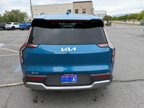 2024 Kia EV9 Wind